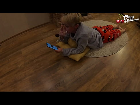 ❤️ Crazy Blonde sucking dick ollmhór sucking agus preabadh ar sé - gnéas anal ☑  Físeán gnéis  linn ❌️